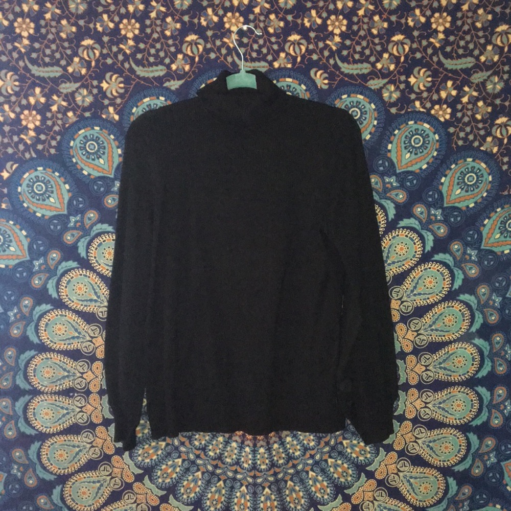 🎁🎄WINTER SALE❄️☃️ high neck black sweater